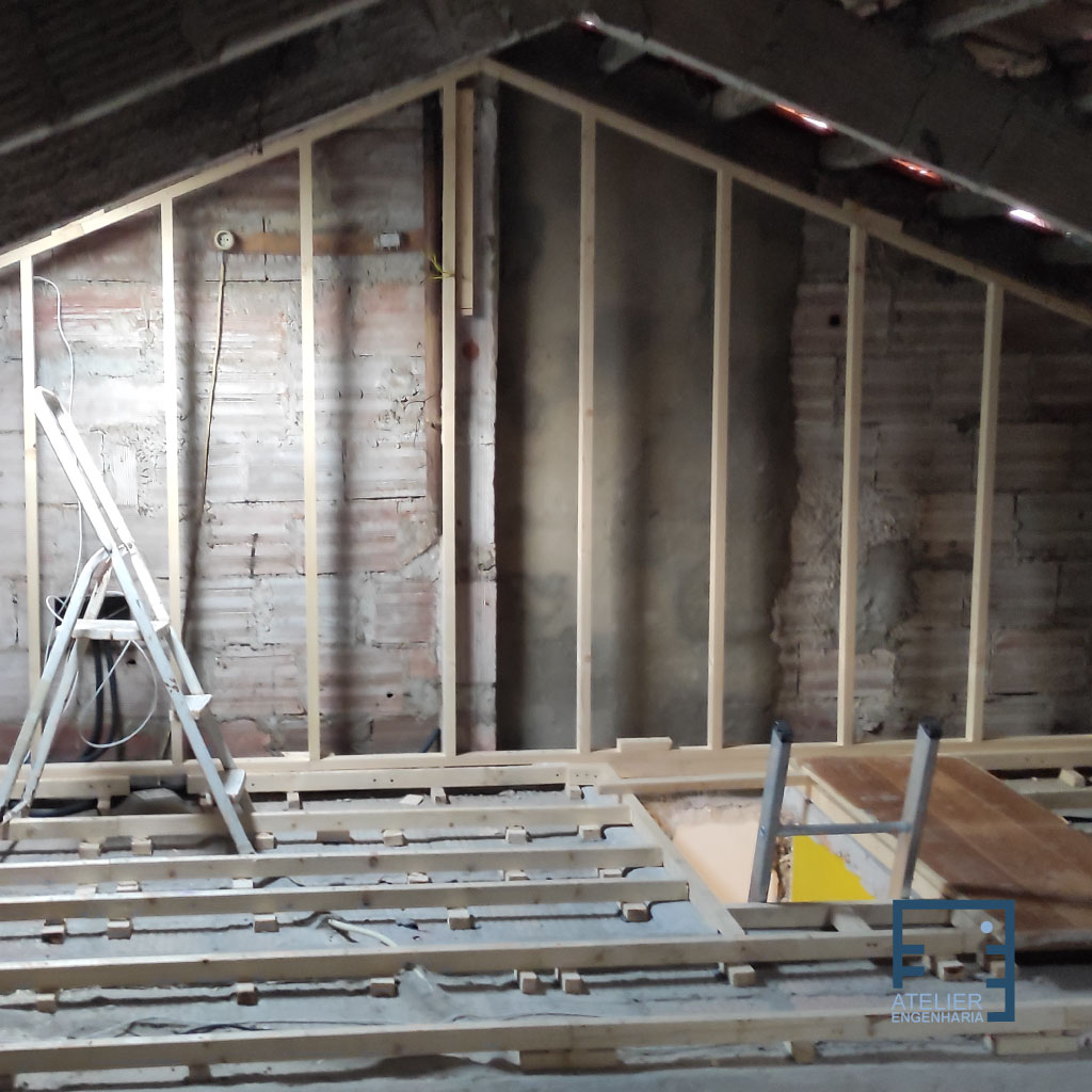 Atelier Engenharia - Remodelação Águas Furtadas